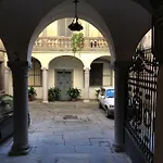Accademia Deluxe
