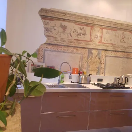Apartment Accademia Deluxe *